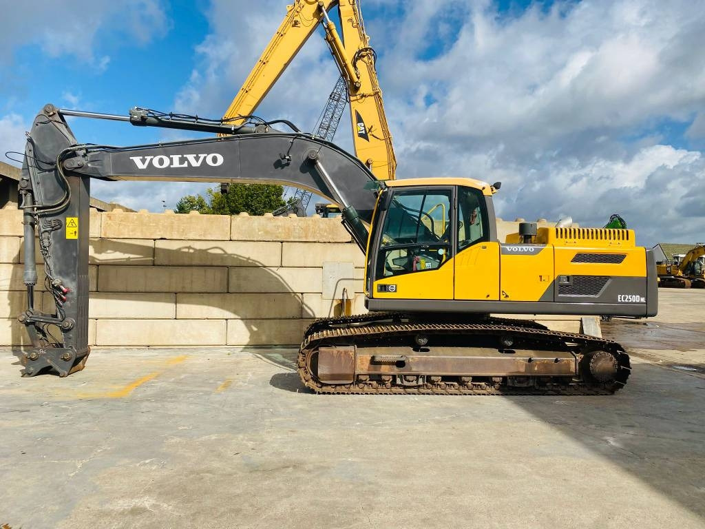 Volvo EC 250 D N L - Escavatore cingolato: foto 1 Volvo EC 250 D N L - Escavatore cingolato: foto 1