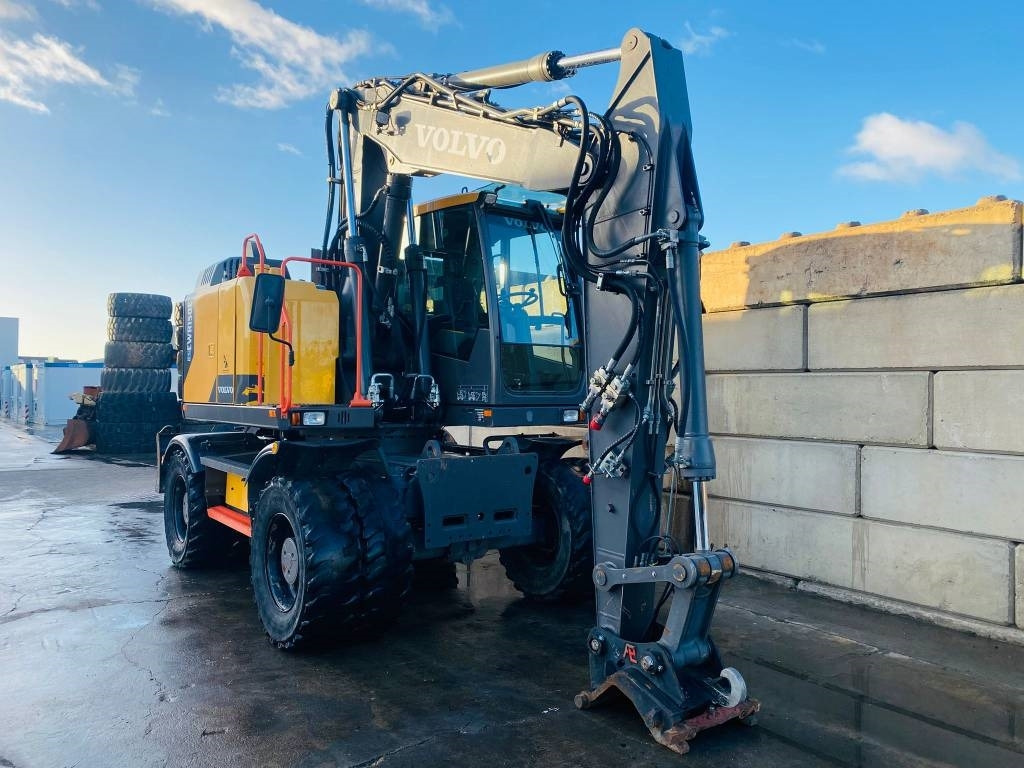 Volvo EWR 150 E - Escavatore gommato: foto 4 Volvo EWR 150 E - Escavatore gommato: foto 4