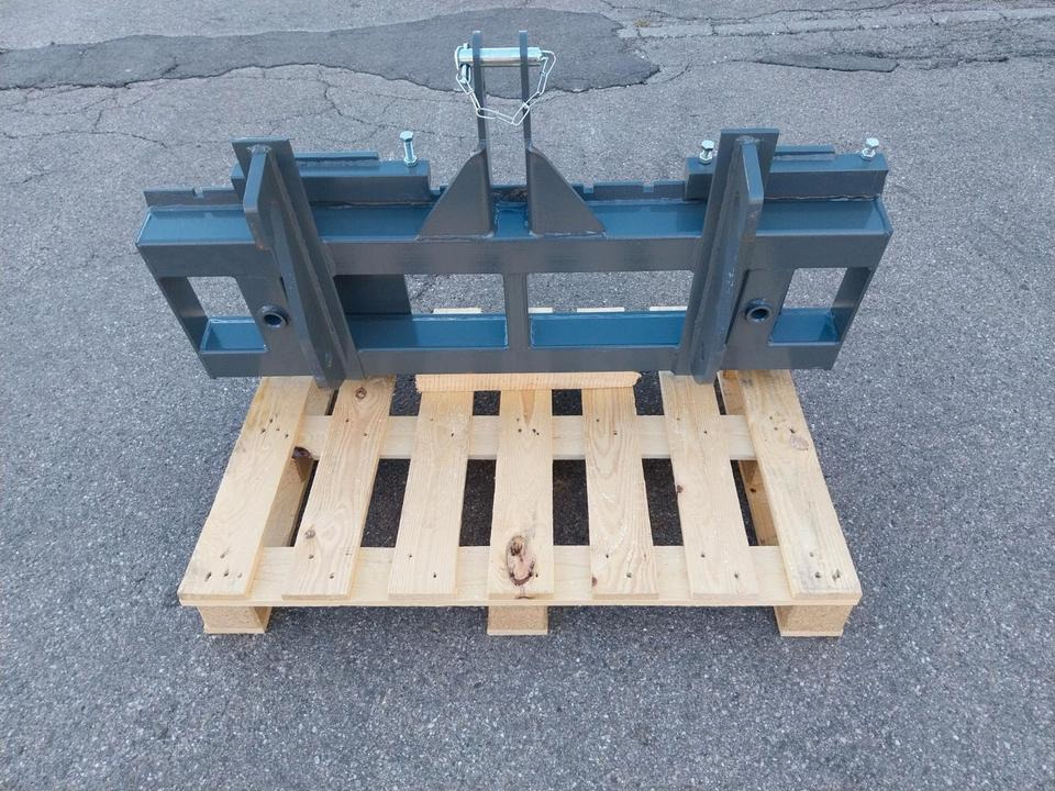Adapter Weidemann Hoflader auf 3 Punkt Kat II Palettengabel Euro - Forche: foto 3 Adapter Weidemann Hoflader auf 3 Punkt Kat II Palettengabel Euro - Forche: foto 3