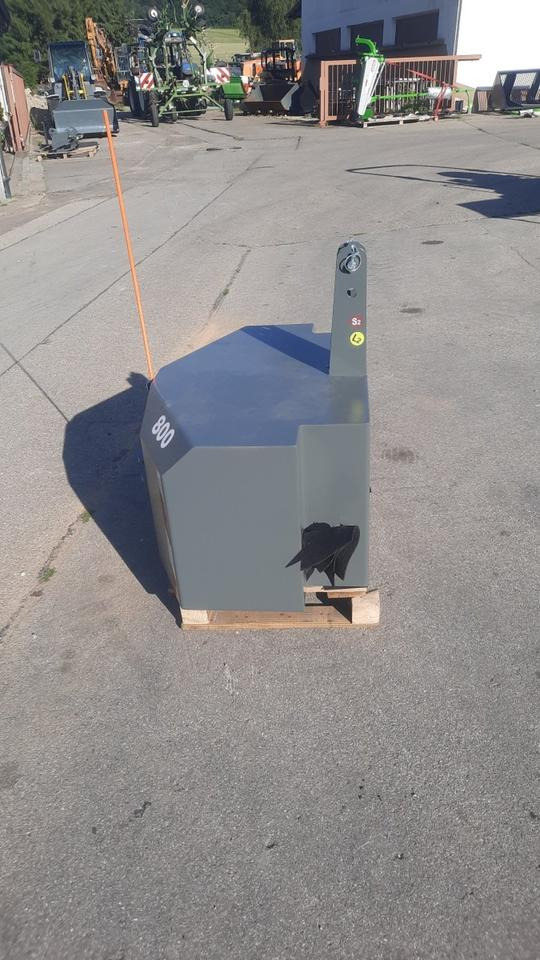 Frontgewicht Heckgewicht 300 - 1200kg Traktor Gewicht Schlepper - Contrappeso: foto 2 Frontgewicht Heckgewicht 300 - 1200kg Traktor Gewicht Schlepper - Contrappeso: foto 2