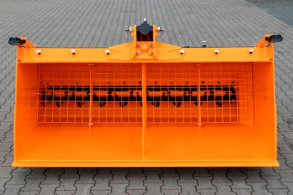 Salzstreuer Sandstreuer Splittstreuer Schlepper Traktor Fendt - Spargisale: foto 1 Salzstreuer Sandstreuer Splittstreuer Schlepper Traktor Fendt - Spargisale: foto 1