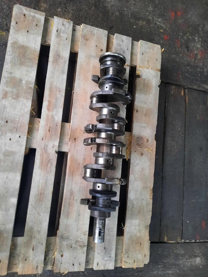 Unimog MB trac Kurbelwelle OM 352 Mercedes Benz - Albero motore per Macchina agricola: foto 2 Unimog MB trac Kurbelwelle OM 352 Mercedes Benz - Albero motore per Macchina agricola: foto 2