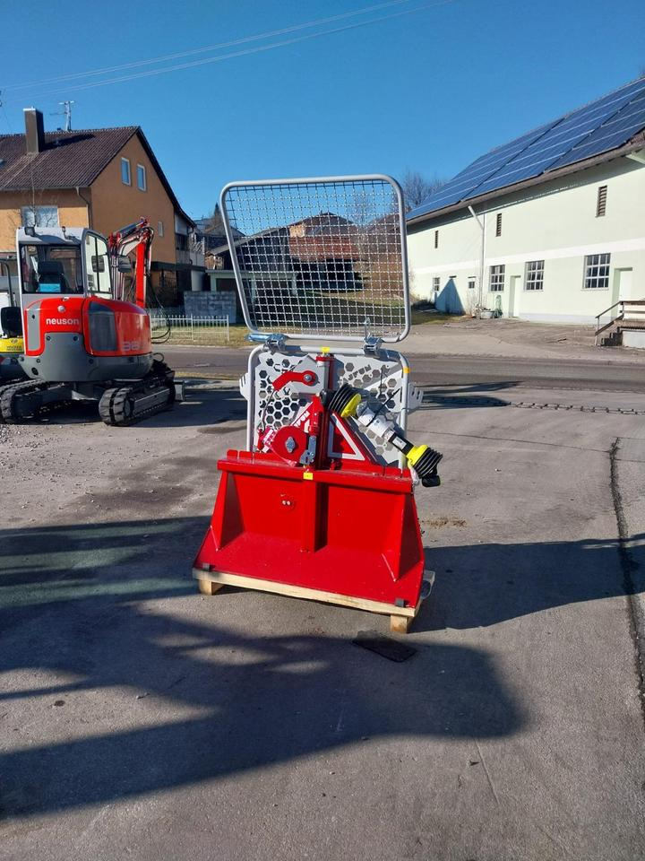 Neue Forstseilwinde Seilwinde Tajfun EGV 35 A , 45, 55, 65, 85 - Verricello per Macchina forestale: foto 1 Neue Forstseilwinde Seilwinde Tajfun EGV 35 A , 45, 55, 65, 85 - Verricello per Macchina forestale: foto 1