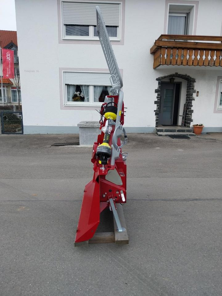 Neue Forstseilwinde Seilwinde Tajfun EGV 55 AHK Funk 35, 55, 65 - Verricello per Macchina forestale: foto 2 Neue Forstseilwinde Seilwinde Tajfun EGV 55 AHK Funk 35, 55, 65 - Verricello per Macchina forestale: foto 2