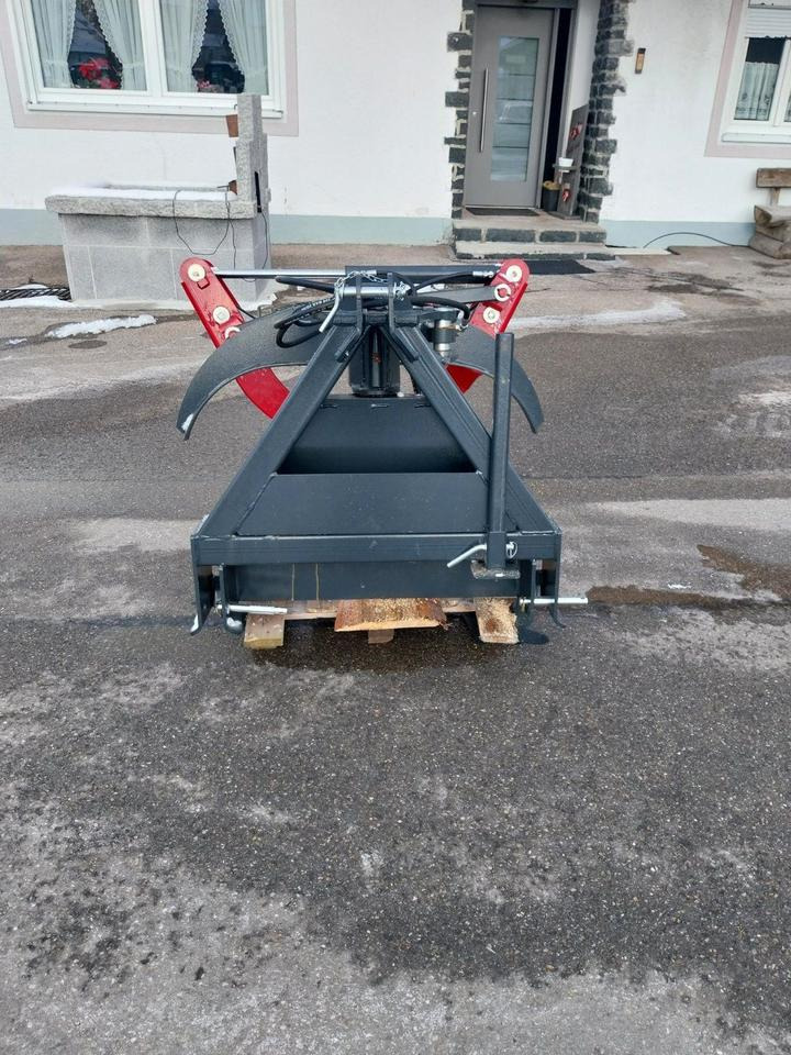 Schwenkbar Rückezange Holzzange 3 Punkt Forstzange Traktor - Testa di abbattimento: foto 3 Schwenkbar Rückezange Holzzange 3 Punkt Forstzange Traktor - Testa di abbattimento: foto 3