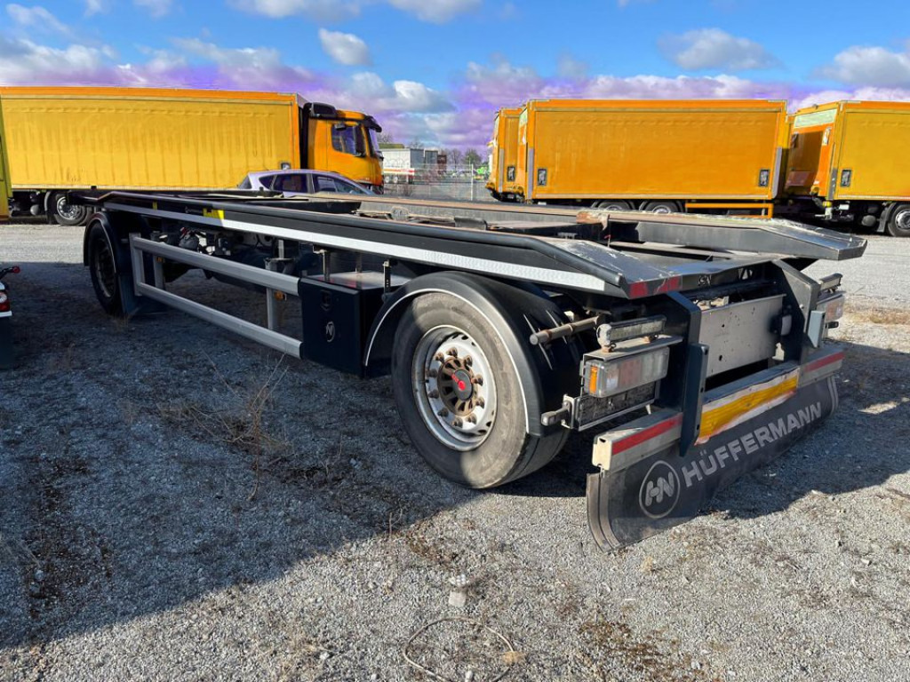 HUEFFERMANN 2-achs Abrollanhänger HAR 18.70 Containeranhänger - Rimorchio scarrabile/ Multibenna: foto 3 HUEFFERMANN 2-achs Abrollanhänger HAR 18.70 Containeranhänger - Rimorchio scarrabile/ Multibenna: foto 3