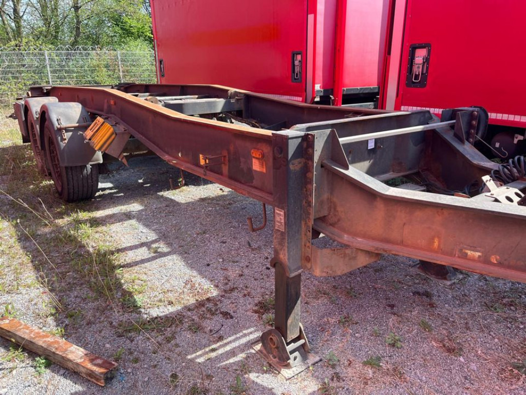 HUEFFERMANN Tandemanhänger HTS 1877 Containeranhänger - Rimorchio scarrabile/ Multibenna: foto 2 HUEFFERMANN Tandemanhänger HTS 1877 Containeranhänger - Rimorchio scarrabile/ Multibenna: foto 2