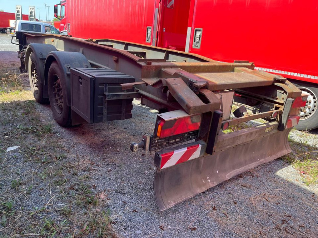 HUEFFERMANN Tandemanhänger HTS 1877 Containeranhänger - Rimorchio scarrabile/ Multibenna: foto 4 HUEFFERMANN Tandemanhänger HTS 1877 Containeranhänger - Rimorchio scarrabile/ Multibenna: foto 4