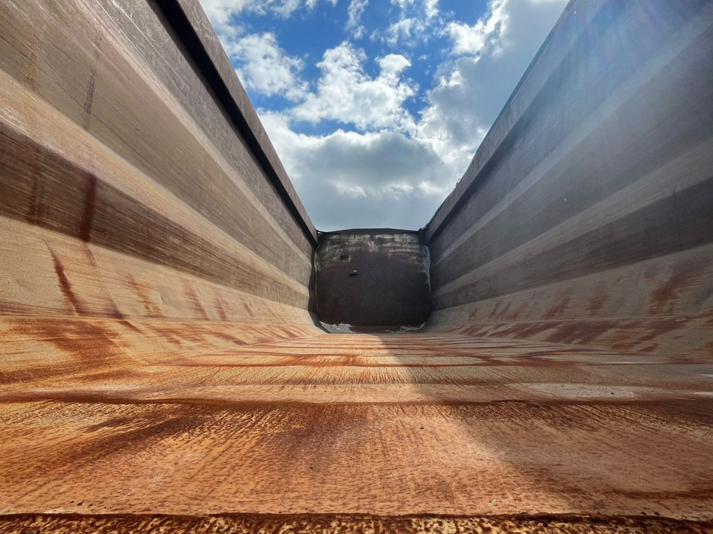 KEMPF Hinterkippmulde SKM 35 3 Kippauflieger 40m³ Stahl - Semirimorchio ribaltabile: foto 5 KEMPF Hinterkippmulde SKM 35 3 Kippauflieger 40m³ Stahl - Semirimorchio ribaltabile: foto 5