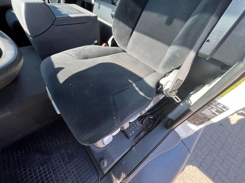 Autocarro con pianale/ Cassone fisso, Camion con gru MAN TG-S 26.400 6x2-2 BL Pritsche Heckkran 5xhydr.Au: foto 11