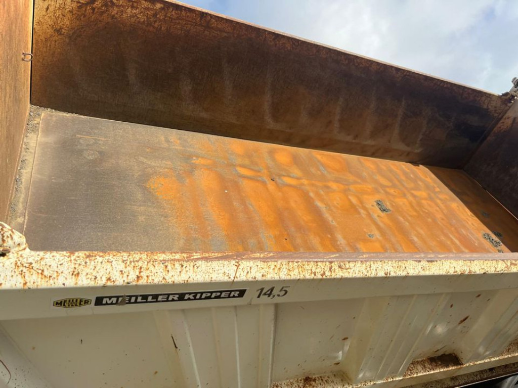 MAN TG-S 26.440 6x4 BB 3-Achs Kipper Schalter - Autocarro ribaltabile: foto 4 MAN TG-S 26.440 6x4 BB 3-Achs Kipper Schalter - Autocarro ribaltabile: foto 4