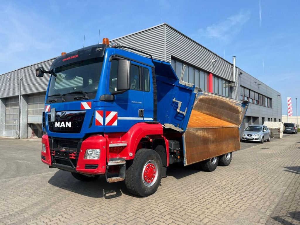 MAN TG-S 26.500 6x6 BB 3-Achs Allradkipper Bordmatik - Autocarro ribaltabile: foto 1 MAN TG-S 26.500 6x6 BB 3-Achs Allradkipper Bordmatik - Autocarro ribaltabile: foto 1
