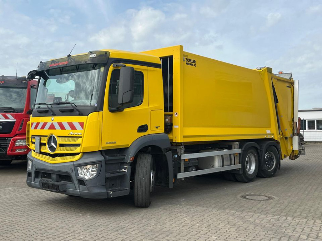 MERCEDES-BENZ Antos 2533 L 6x2 ENA Müllwagen Zoeller + Schüttung - Camion immondizia: foto 1 MERCEDES-BENZ Antos 2533 L 6x2 ENA Müllwagen Zoeller + Schüttung - Camion immondizia: foto 1
