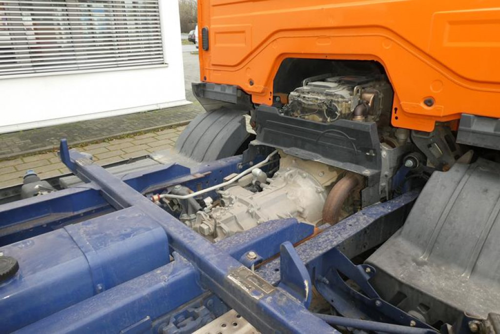 MERCEDES-BENZ Atego 818 K 2-Achs Kipper Schalter - Furgone ribaltabile: foto 2 MERCEDES-BENZ Atego 818 K 2-Achs Kipper Schalter - Furgone ribaltabile: foto 2