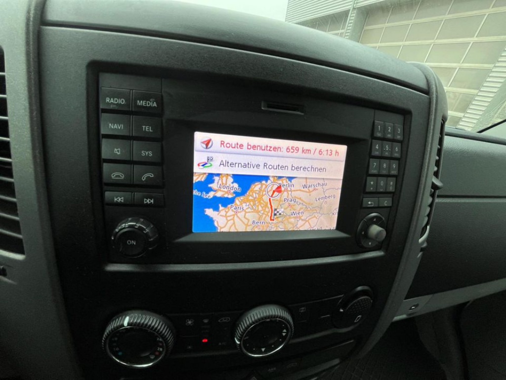 MERCEDES-BENZ Sprinter 316 CDI Kasten - Furgone chiuso: foto 2 MERCEDES-BENZ Sprinter 316 CDI Kasten - Furgone chiuso: foto 2