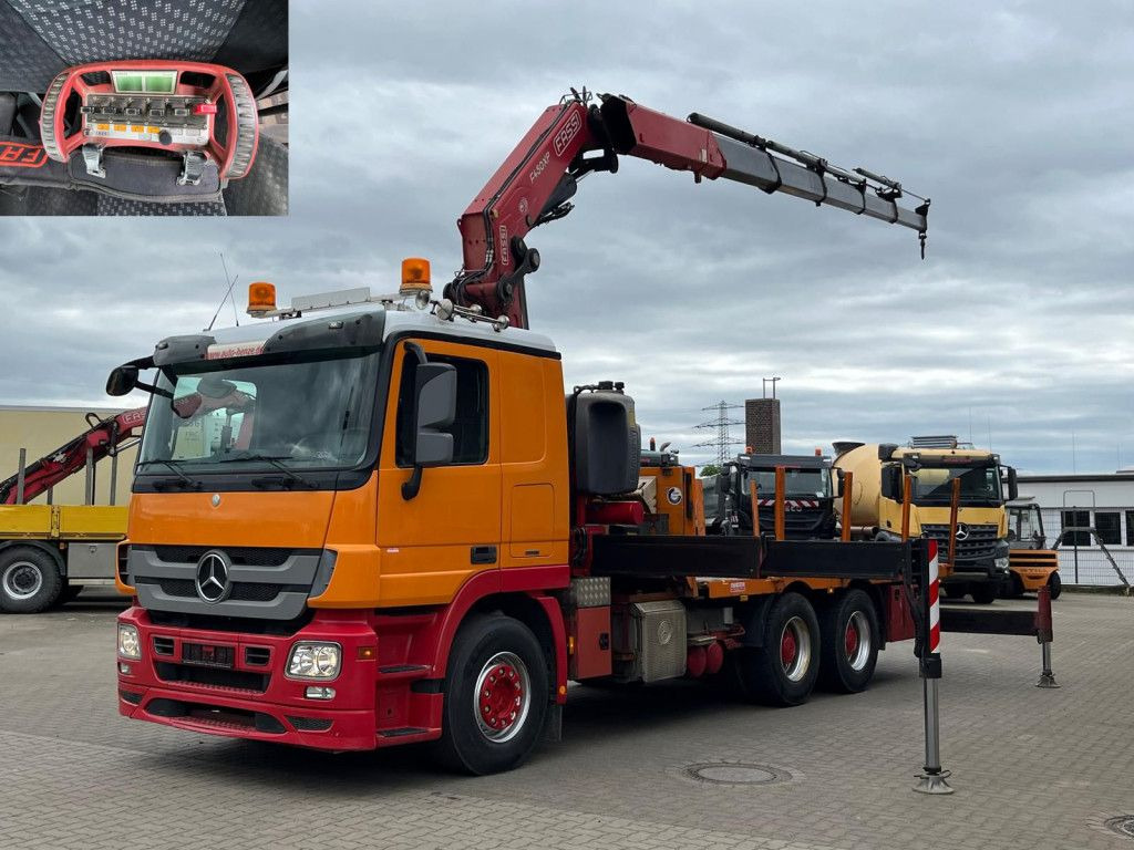 Mercedes-Benz Actros 2646 L 6x4 Pritsche Kran Fassi 450 45m/t Mercedes-Benz Actros 2646 L 6x4 Pritsche Kran Fassi 450 45m/t - Camion con gru, Autocarro con pianale/ Cassone fisso: foto 1 Mercedes-Benz Actros 2646 L 6x4 Pritsche Kran Fassi 450 45m/t Mercedes-Benz Actros 2646 L 6x4 Pritsche Kran Fassi 450 45m/t - Camion con gru, Autocarro con pianale/ Cassone fisso: foto 1