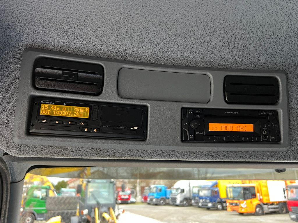 Camion centinato Mercedes-Benz Atego 1527 L Pritsche LBW LBW 1.5 to: foto 8