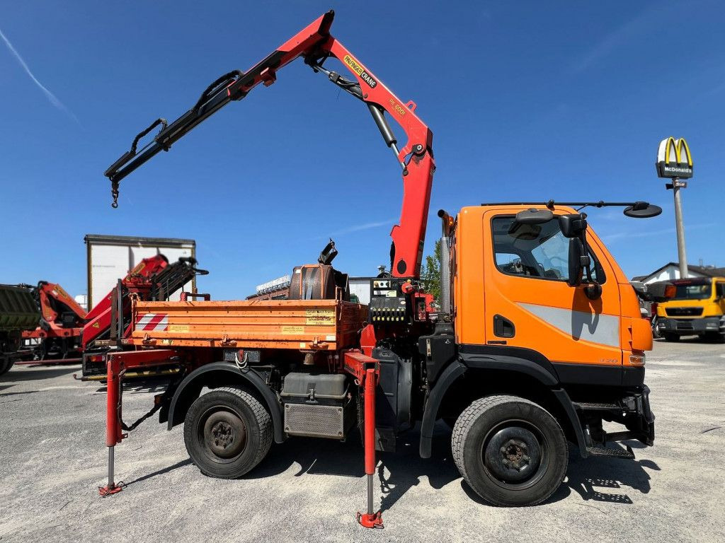 Mercedes-Benz Unimog U20 2-Achs Allradkipper Kran Palfinger Kr - Autocarro ribaltabile, Camion con gru: foto 3 Mercedes-Benz Unimog U20 2-Achs Allradkipper Kran Palfinger Kr - Autocarro ribaltabile, Camion con gru: foto 3