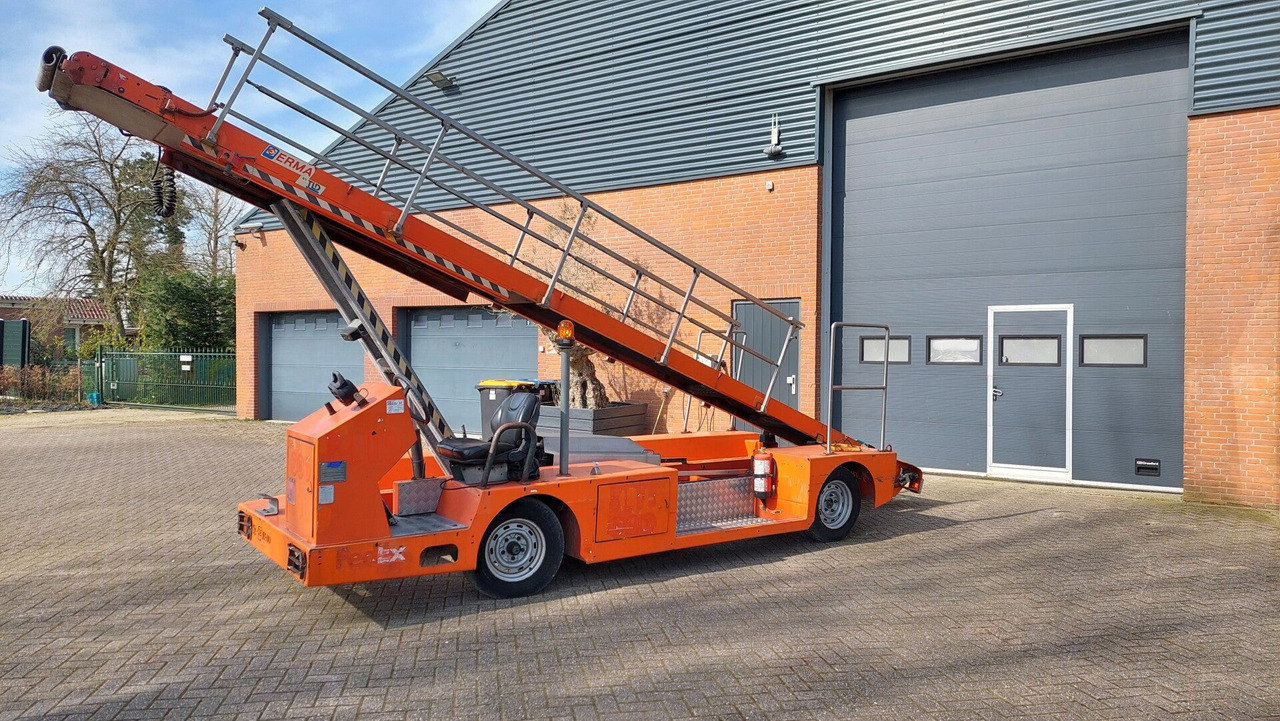 Belt Loader TLD NBL - Nastro bagagli: foto 1 Belt Loader TLD NBL - Nastro bagagli: foto 1