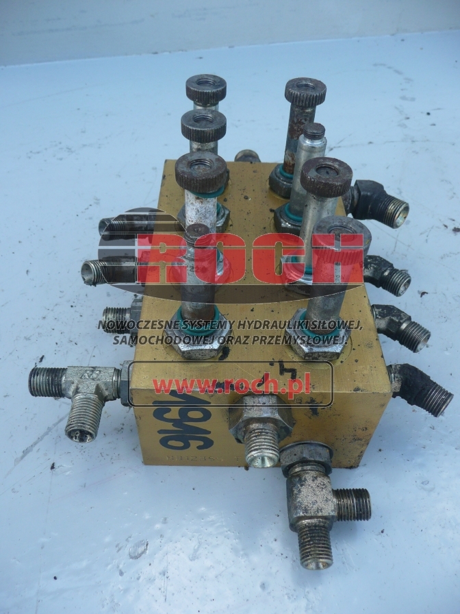 JCB CXP1..68-03J 134512 0538 928/ 60061 - 4 SEKCYJNY - Valvola idraulica per Escavatore gommato: foto 1 JCB CXP1..68-03J 134512 0538 928/ 60061 - 4 SEKCYJNY - Valvola idraulica per Escavatore gommato: foto 1