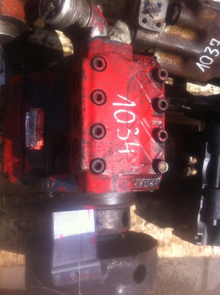 POCLAIN HYDRAULICS 3H12FO12472849673 - Pompa idraulica per Macchina da cantiere: foto 1 POCLAIN HYDRAULICS 3H12FO12472849673 - Pompa idraulica per Macchina da cantiere: foto 1