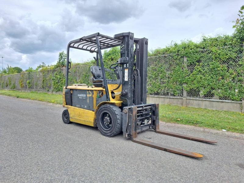 Caterpillar EP30K - Carrello elevatore elettrico: foto 2 Caterpillar EP30K - Carrello elevatore elettrico: foto 2