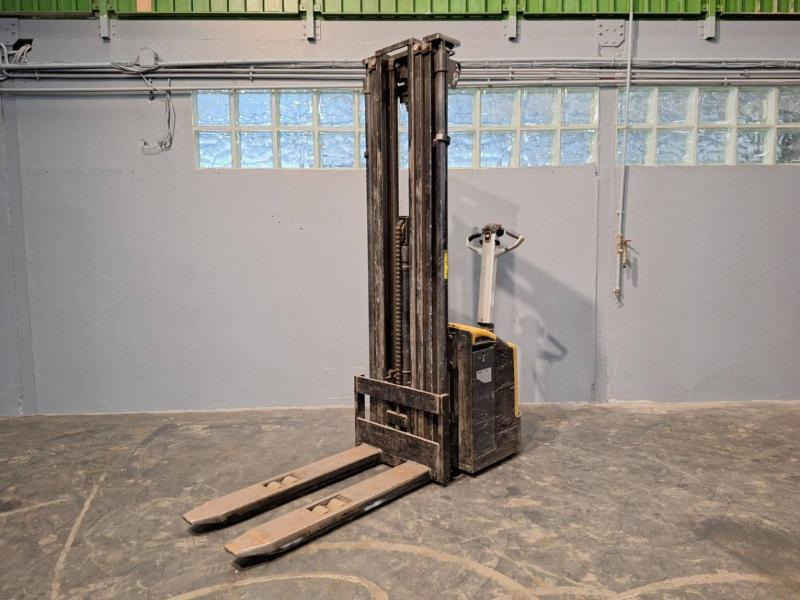 Caterpillar NSP16N - Stoccatore: foto 2 Caterpillar NSP16N - Stoccatore: foto 2