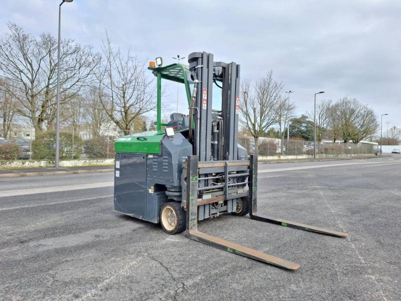 Combilift CBE2500 - Elevatore 4 vie: foto 2 Combilift CBE2500 - Elevatore 4 vie: foto 2