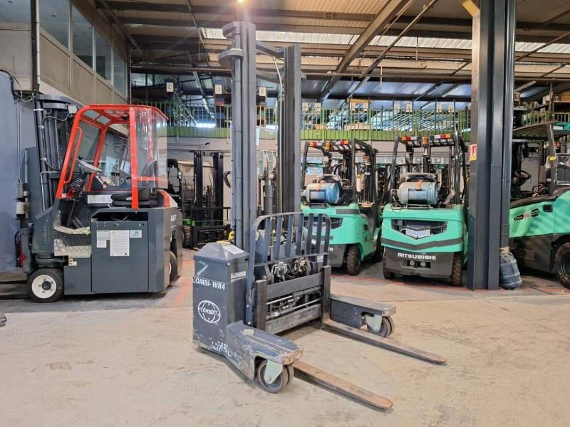 Combilift WR4 - Stoccatore: foto 1 Combilift WR4 - Stoccatore: foto 1