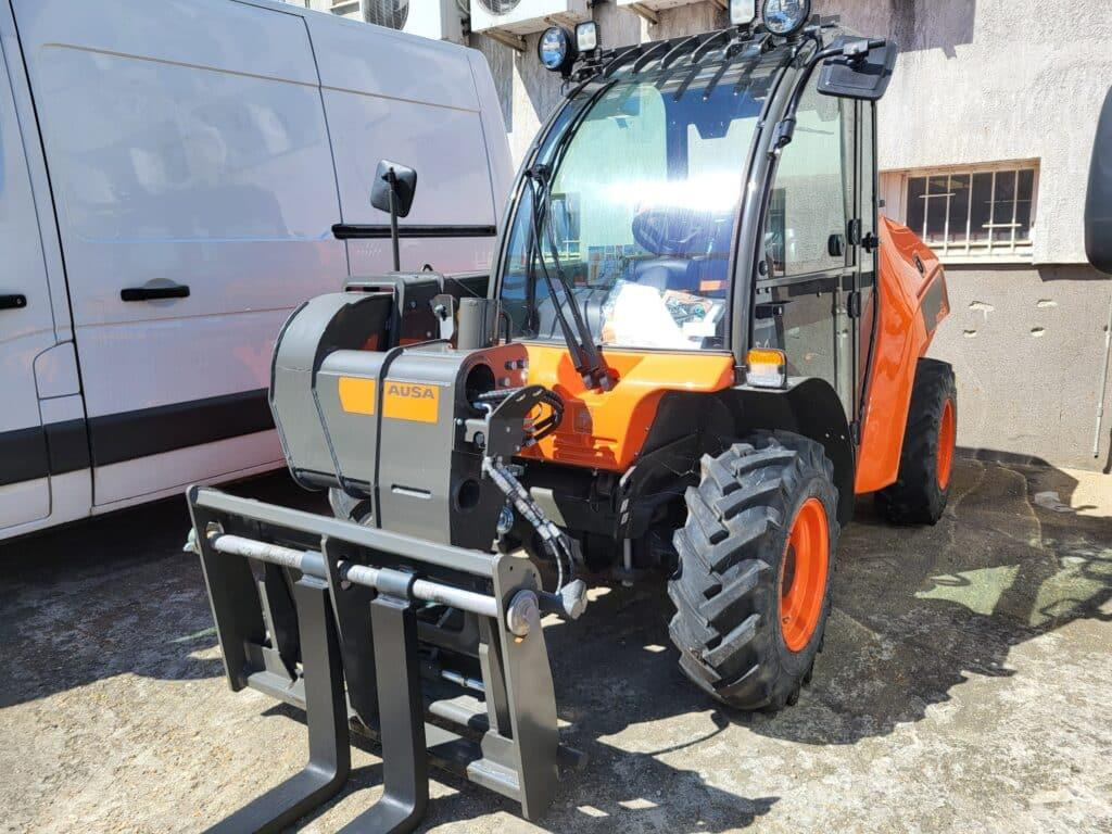 Ausa T235H - Sollevatore telescopico: foto 4 Ausa T235H - Sollevatore telescopico: foto 4