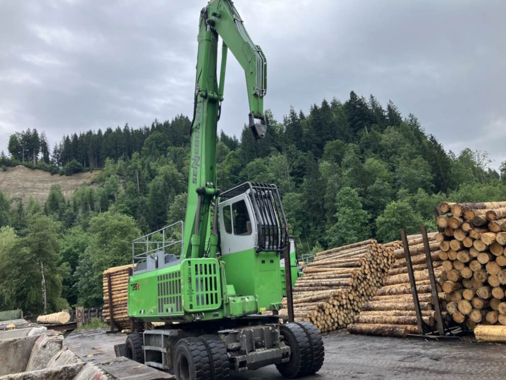 Sennebogen 735E - Escavatore per movimentazione: foto 1 Sennebogen 735E - Escavatore per movimentazione: foto 1
