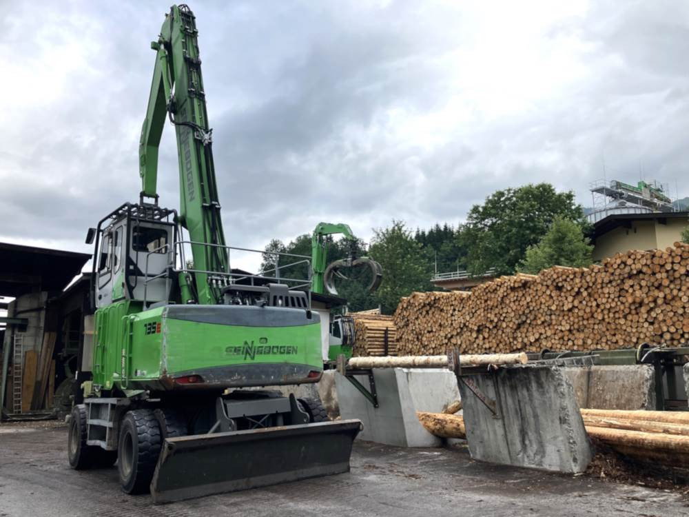 Sennebogen 735E - Escavatore per movimentazione: foto 2 Sennebogen 735E - Escavatore per movimentazione: foto 2