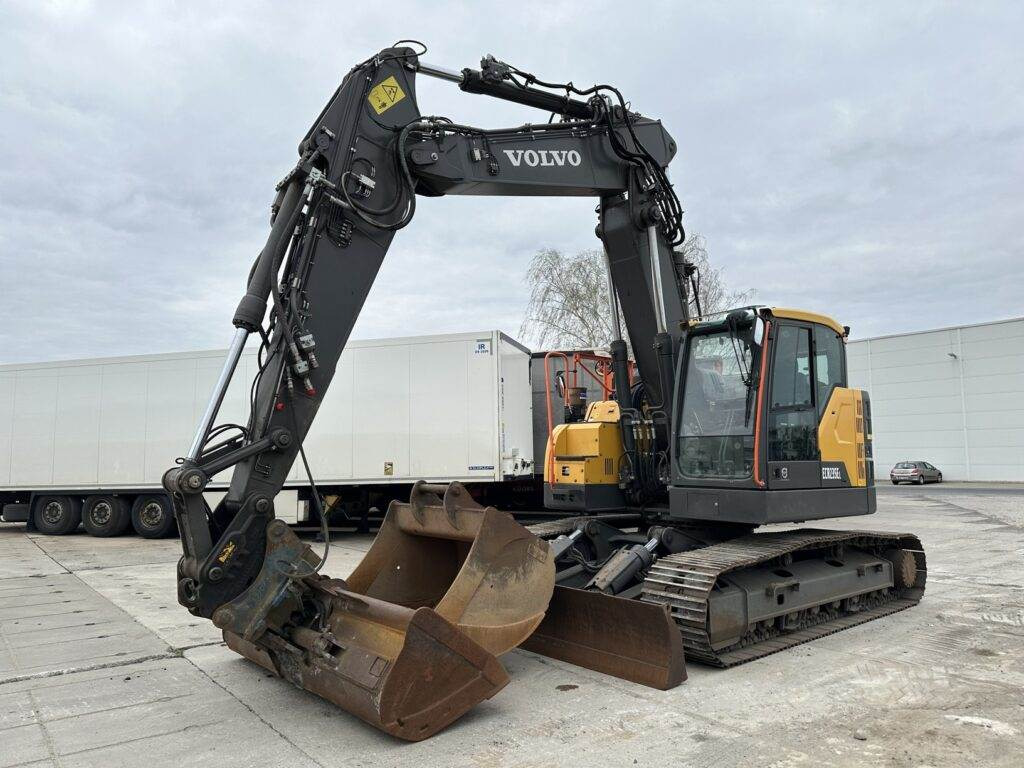 Volvo ECR235EL - Escavatore cingolato: foto 4 Volvo ECR235EL - Escavatore cingolato: foto 4