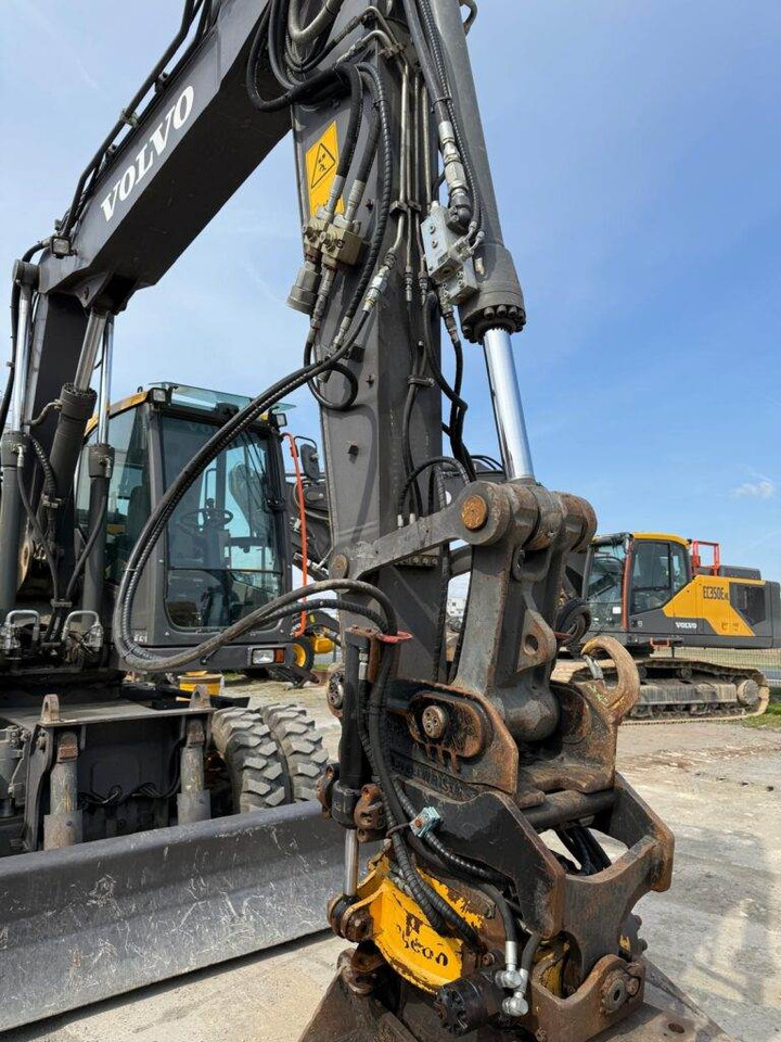 Volvo EWR150E - Escavatore gommato: foto 5 Volvo EWR150E - Escavatore gommato: foto 5