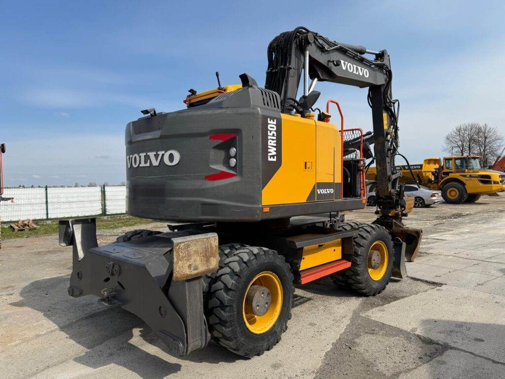 Volvo EWR150E - Escavatore gommato: foto 3 Volvo EWR150E - Escavatore gommato: foto 3
