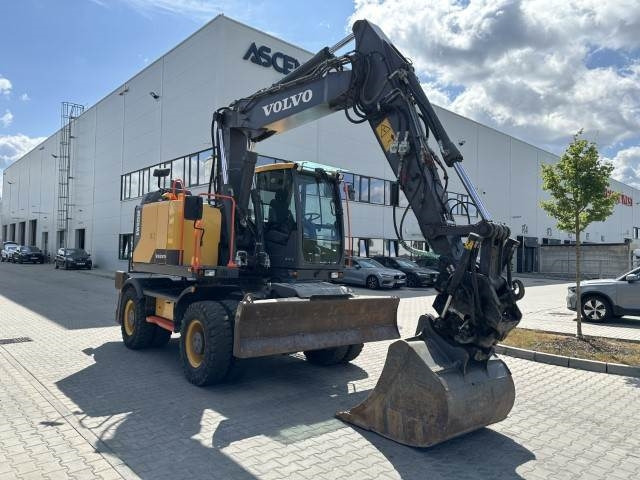 Volvo EWR150E - Escavatore gommato: foto 1 Volvo EWR150E - Escavatore gommato: foto 1
