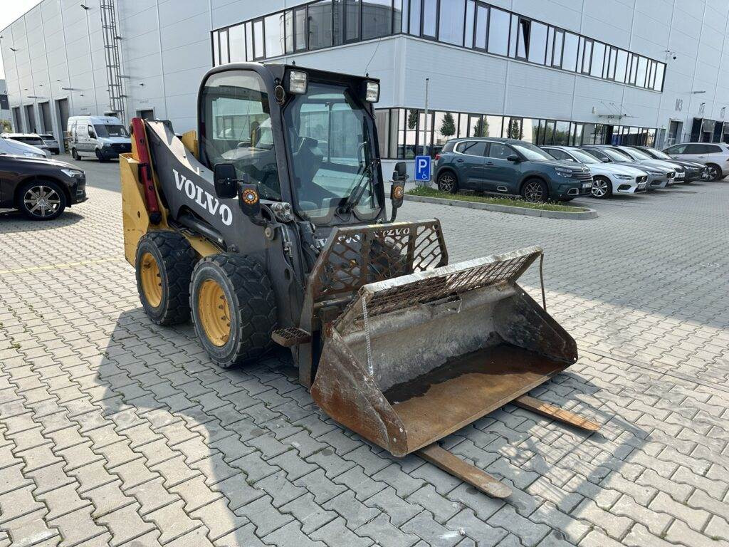 Volvo MC70C - Minipala: foto 1 Volvo MC70C - Minipala: foto 1