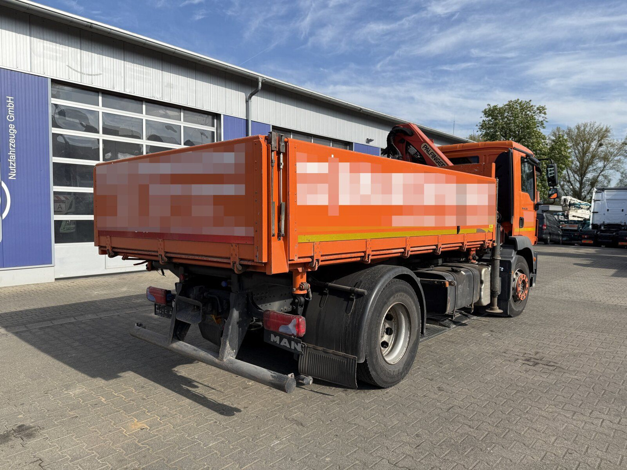 MAN TGM 18.340 4x2 Euro 6 Kipper Kran PK8501K - Camion con gru: foto 3 MAN TGM 18.340 4x2 Euro 6 Kipper Kran PK8501K - Camion con gru: foto 3