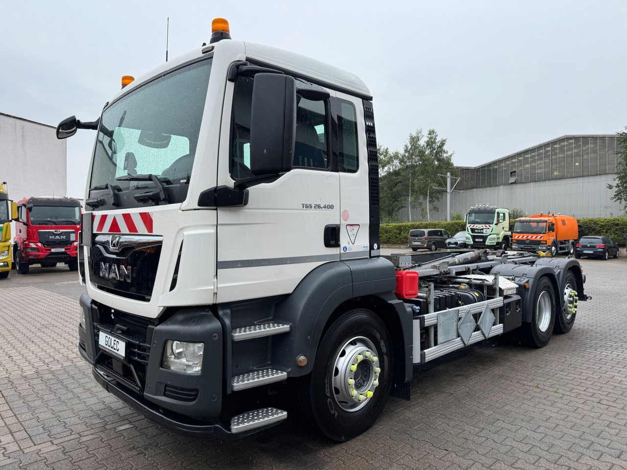 MAN TGS 26.400 6x2-4 Abrollkipper Lift-Lenkachse - Autocarro scarrabile, Camion con gru: foto 2 MAN TGS 26.400 6x2-4 Abrollkipper Lift-Lenkachse - Autocarro scarrabile, Camion con gru: foto 2