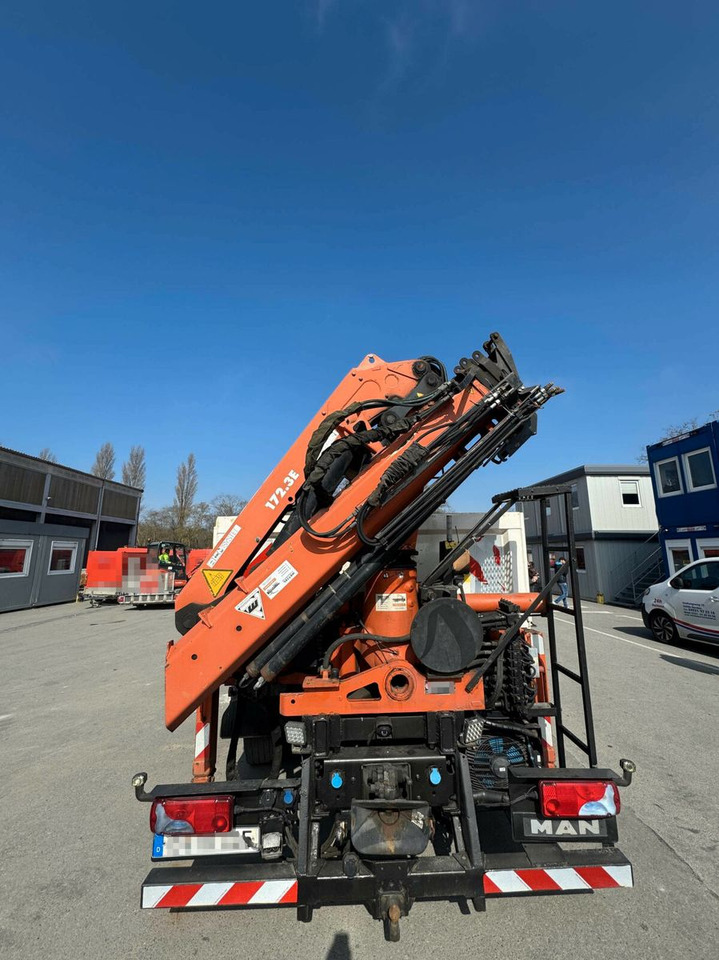 MAN TGS 26.400 6x2*4 Kipper Bordm. Kran ATLAS 172.3E - Autocarro ribaltabile, Camion con gru: foto 4 MAN TGS 26.400 6x2*4 Kipper Bordm. Kran ATLAS 172.3E - Autocarro ribaltabile, Camion con gru: foto 4