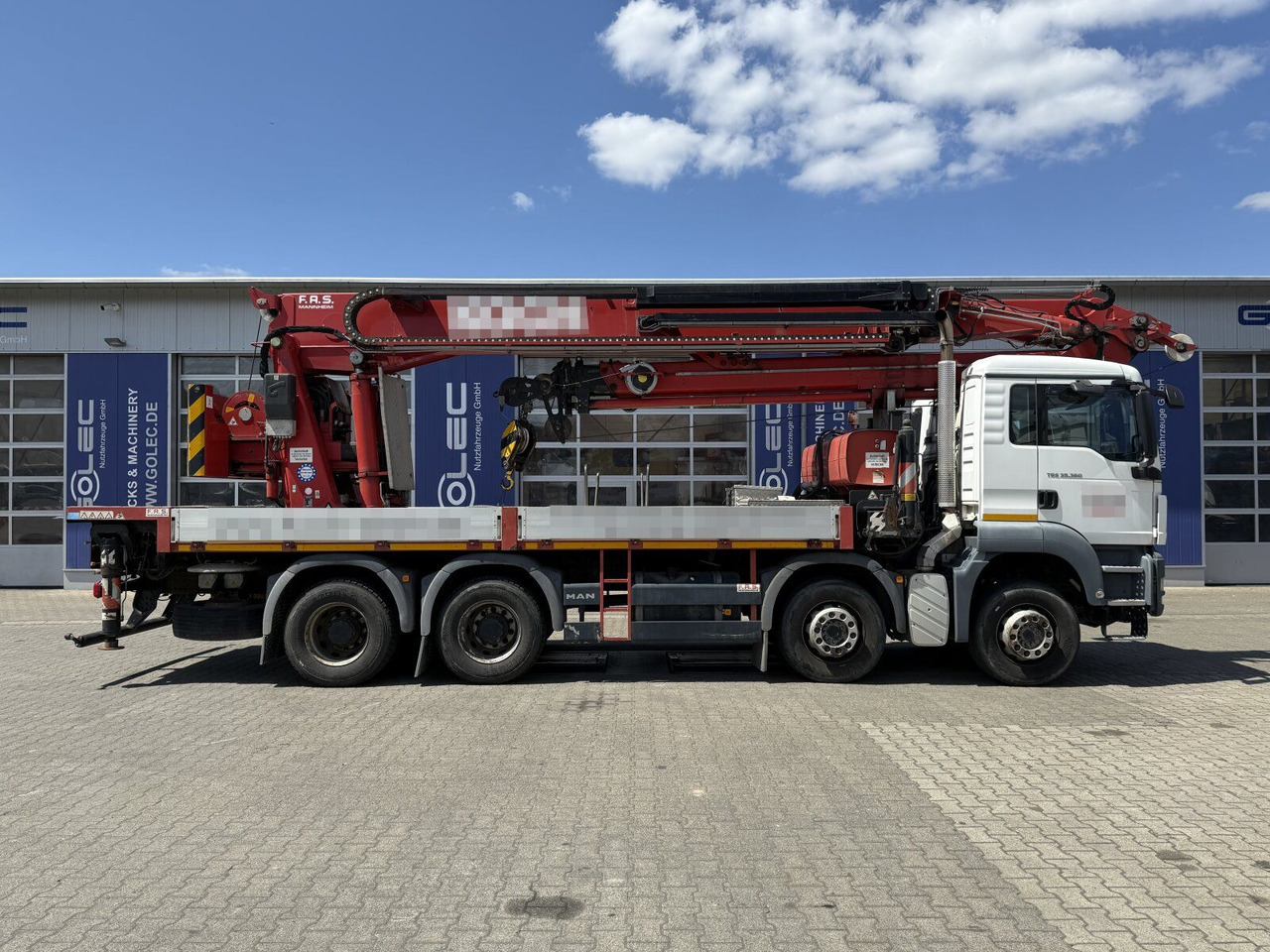 MAN TGS 35.360 8X4 BB Dachdecker Kran bis 52 m - Camion con gru: foto 2 MAN TGS 35.360 8X4 BB Dachdecker Kran bis 52 m - Camion con gru: foto 2