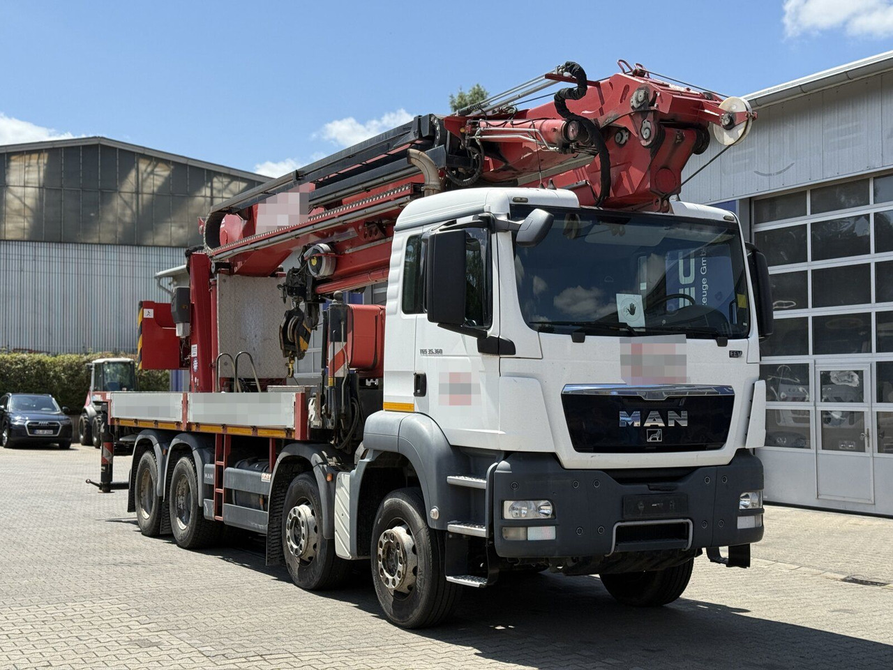 MAN TGS 35.360 8X4 BB Dachdecker Kran bis 52 m - Camion con gru: foto 1 MAN TGS 35.360 8X4 BB Dachdecker Kran bis 52 m - Camion con gru: foto 1
