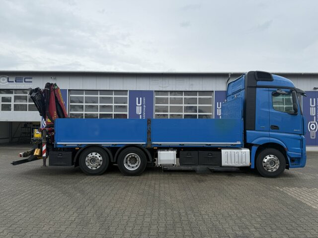 Camion con gru Mercedes-Benz ACTROS 2545 6x2 Pritsche Kran Palfinger PK20001K: foto 8 Camion con gru Mercedes-Benz ACTROS 2545 6x2 Pritsche Kran Palfinger PK20001K: foto 8