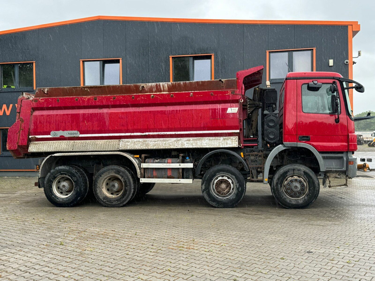 Mercedes-Benz ACTROS 4141 EURO4 8x6 Muldenkipper - Autocarro ribaltabile: foto 4 Mercedes-Benz ACTROS 4141 EURO4 8x6 Muldenkipper - Autocarro ribaltabile: foto 4