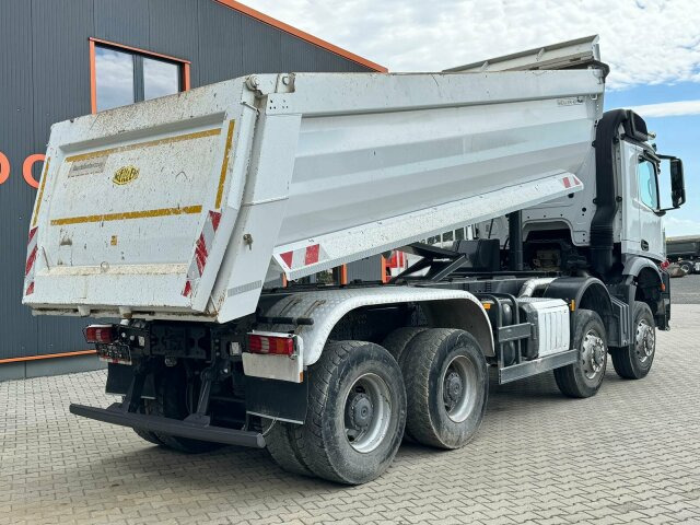 Mercedes-Benz AROCS 4145 8x8 Meiller Muldenkipper - Autocarro ribaltabile: foto 3 Mercedes-Benz AROCS 4145 8x8 Meiller Muldenkipper - Autocarro ribaltabile: foto 3
