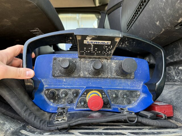 Mercedes-Benz AROCS 5051 10x6 Euro 6 Betonpumpe SERMAC 6RZ56 - Betonpompa: foto 5 Mercedes-Benz AROCS 5051 10x6 Euro 6 Betonpumpe SERMAC 6RZ56 - Betonpompa: foto 5