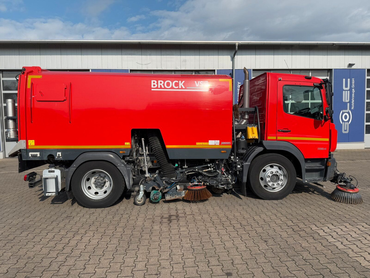 Mercedes-Benz Atego 1324 4x2 Kehrmaschine BROCK HD Anlage - Spazzatrice stradale: foto 3 Mercedes-Benz Atego 1324 4x2 Kehrmaschine BROCK HD Anlage - Spazzatrice stradale: foto 3