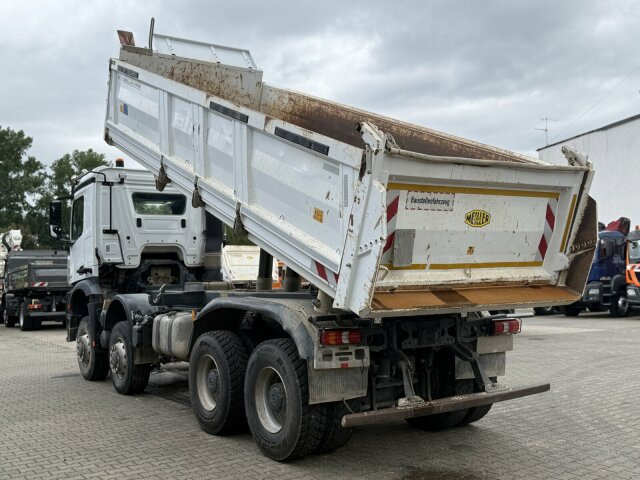 Mercedes-Benz Meiler Dreiseitenkipper Bordmatik - Autocarro ribaltabile: foto 4 Mercedes-Benz Meiler Dreiseitenkipper Bordmatik - Autocarro ribaltabile: foto 4