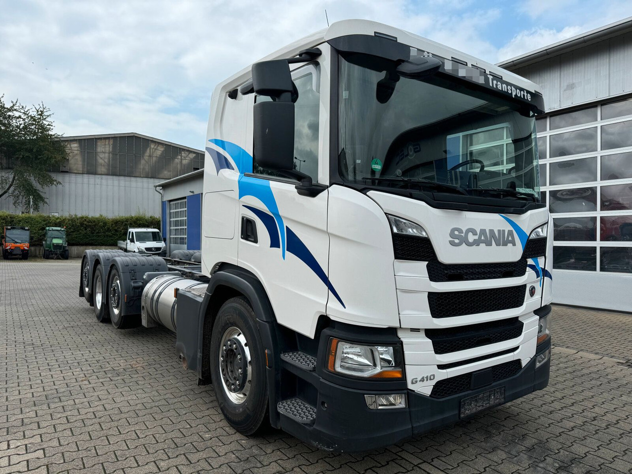 Scania G 410 B8x2*6 NB LNG Fahrgestell Nebenantrieb - Camion cisterna, Camion con gru: foto 1 Scania G 410 B8x2*6 NB LNG Fahrgestell Nebenantrieb - Camion cisterna, Camion con gru: foto 1