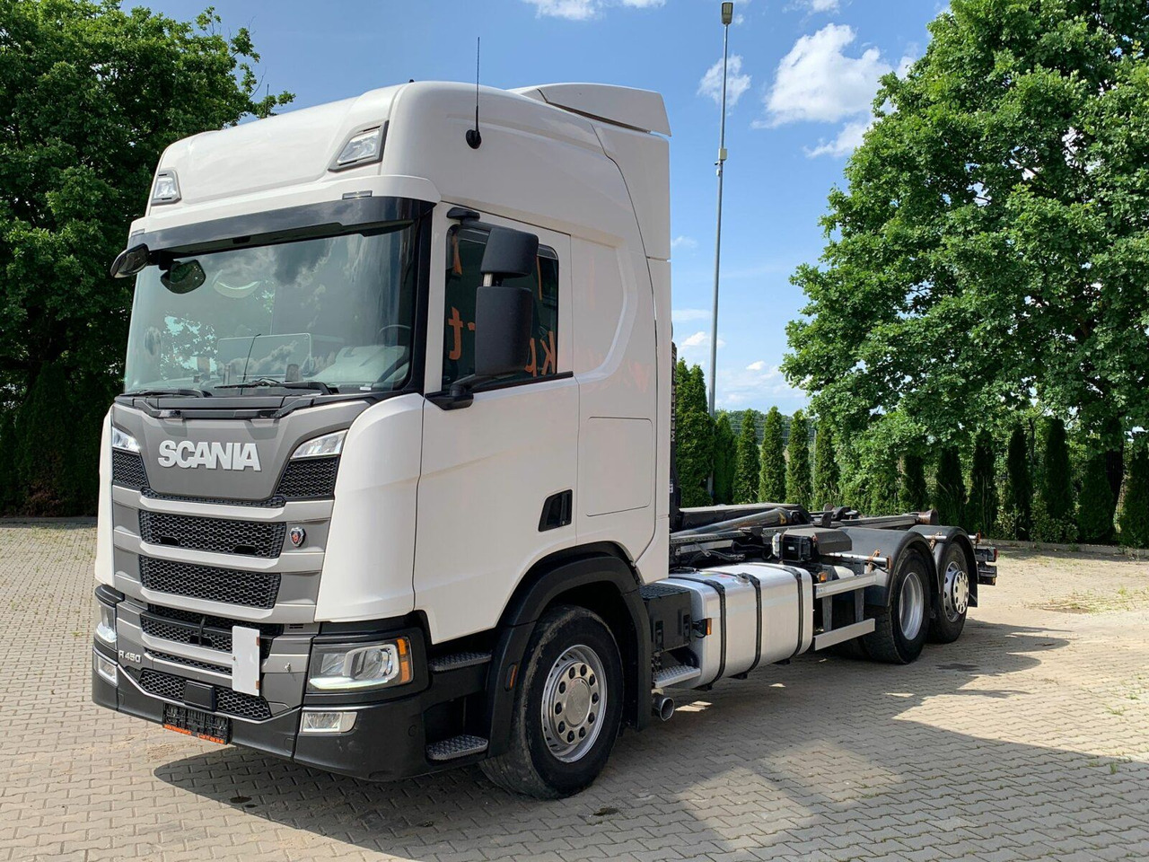 Scania R450 6x2 Abrollkipper MEILLER*Lenkachse Retarder - Autocarro scarrabile: foto 2 Scania R450 6x2 Abrollkipper MEILLER*Lenkachse Retarder - Autocarro scarrabile: foto 2